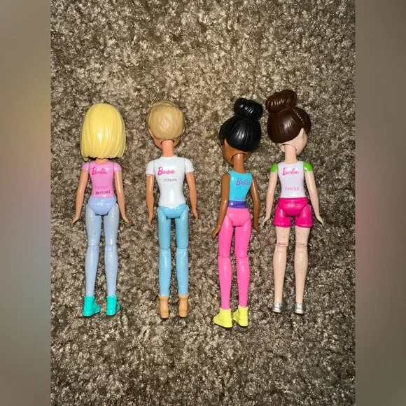 Mattel Barbie On-the-Go Small Fashion Dolls - Picture 3 of 3